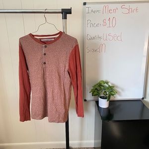 SOFT WASH Burnt Orange Men's Henley Shirt. Size M.